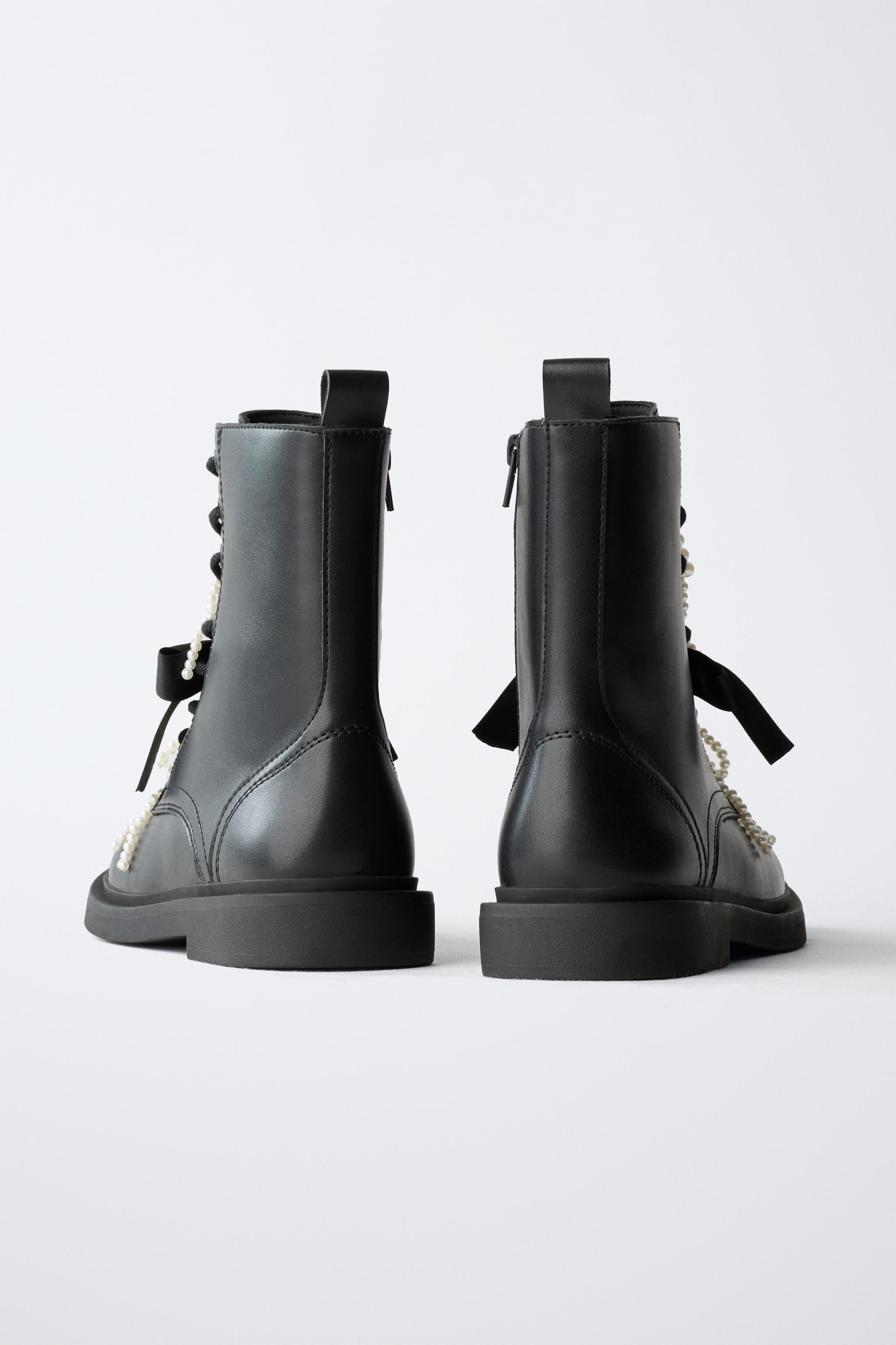 BOW DETAIL ANKLE BOOT